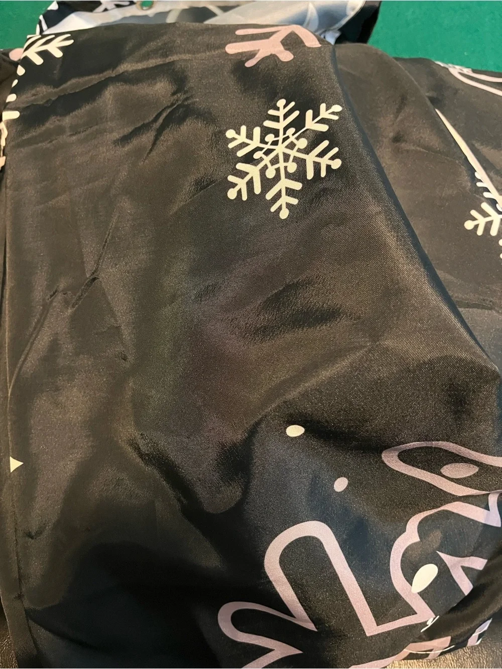 Amazon Black Shower Curtain with White Snowflake Pattern x2